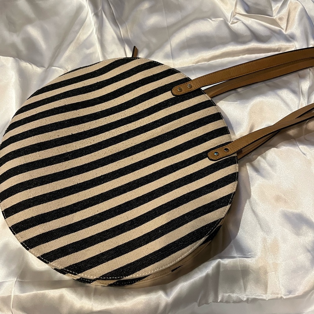 Francesca’s striped purse